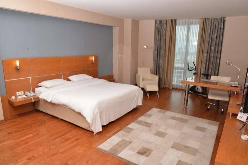 איזמיר Anemon Kent Cigli Otel מראה חיצוני תמונה
